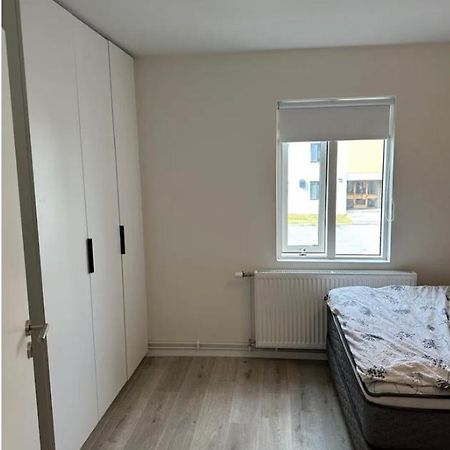 Apartment Close To The Airport เค็ปลาวิก ภายนอก รูปภาพ